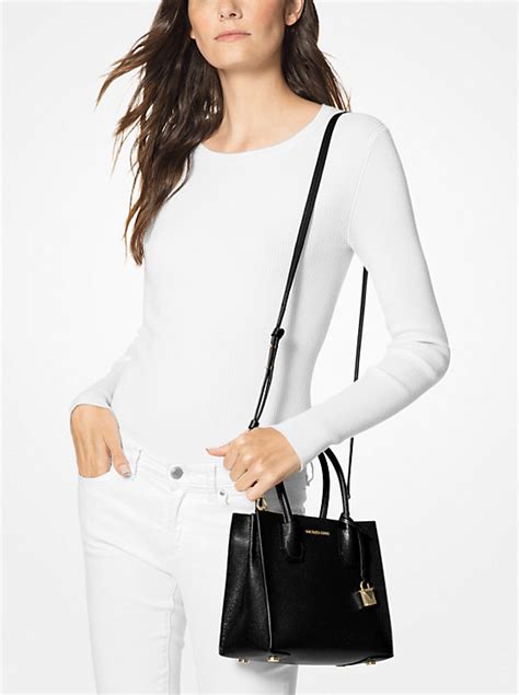 michael kors mercer gallery medium pebbled leather shoulder bag|Mercer Gallery Medium Pebbled Leather Shoulder Bag .